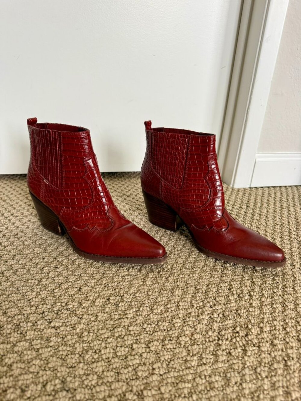 Sam Edelman Winona Red Croc-Embossed Western Ankle Bootie | Block Heel